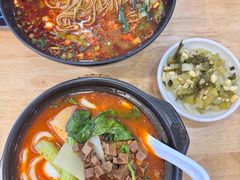 -海荣锅贴馆(白桦林居店)