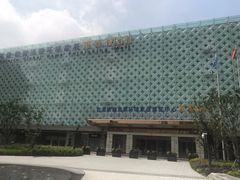 -红星美凯龙国际家居博览中心至尊mall停车场