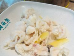鱼片-淘米捞·米汤脆鲩鱼火锅(福田皇岗店)