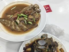 -健跳小海鲜(人民路店)