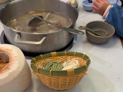 -喃喃椰·糟粕醋·椰子鸡火锅(七堡花园店)
