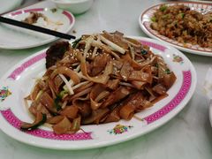 干炒牛河-东鑫记港式茶餐厅(南京东路店)