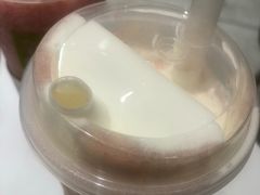 -奈雪的茶(华侨城创意园店)