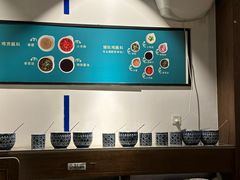 -尚尚仙·酸汤猪手·猪肚鸡火锅(华联万柳购物中心店)