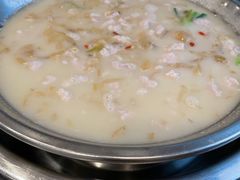 -老来福·非遗酸汤兔(凯旋路店)