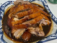 -余杨鸭鸭餐厅