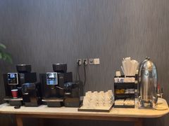 -筠咖啡西餐厅(上海国展宝龙丽筠酒店)