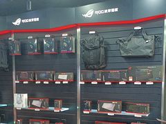 -ROG玩家国度(烟台众诚店)