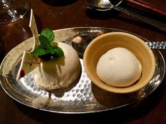 甜品总汇-湖滨28中餐厅·西湖宴·杭州君悦酒店