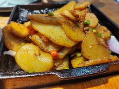 -九锅一堂酸菜鱼(万达广场店)