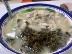 -明呈黄鱼面馆(斜土路店)
