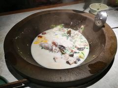 原味原汁锅-鲜潭蒸汽石锅鱼(五道口购物中心店)