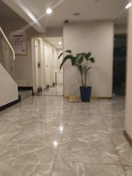 -水灵珑美容造型中心