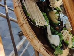 -烂摊摊火锅集市(河北总店)