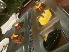 甜品组合-宴悦海鲜餐厅·游水海鲜·牛排(亚龙湾瑞吉店)
