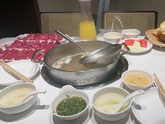 -犇鼎牛潮汕牛肉火锅(新辰里学清路店)