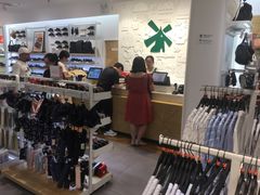 -hotwind热风(中贸广场店)