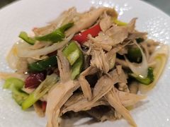 -汗腾格里·风味餐厅(新疆驻京办店)