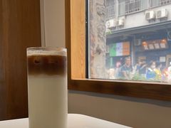 -边渡咖啡烘焙店(昙华林店)