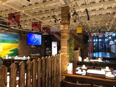 大堂-三个大叔东北烧烤·砂锅菜(西三旗店)