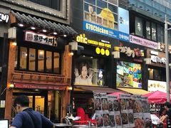 -BHC炸鸡(明洞总店)