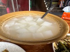 -茅屋大酒店