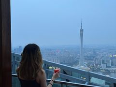 -广州柏悦酒店·悦吧·顶楼露天酒吧