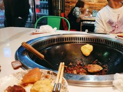 -哈尔滨烧烤·山河村铁锅炖(交大店)