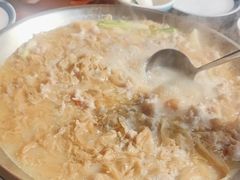 -老来福·非遗酸汤兔(凯旋路店)