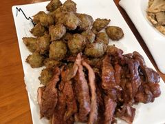 炸五花肉萝卜丸子拼盘-辣子鸡背(九龙山店)