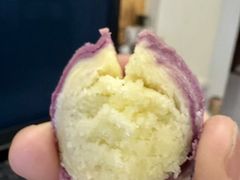 荷花酥-南宋胡记(杭州河坊街店)