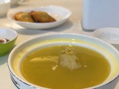 -沪华海鲜大酒楼(南汇店)