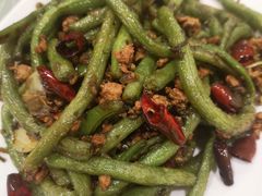-黄家饺子东北特色菜馆(湖滨商业街店)