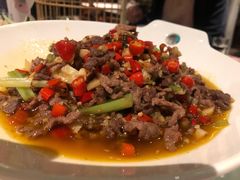 小炒黄牛肉-佬麻雀·剁椒鱼头(京基KK One店)