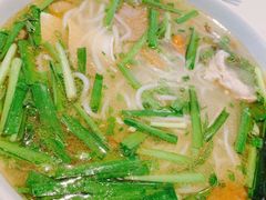 蒙自过桥米线-南蛮子(进贤路店)