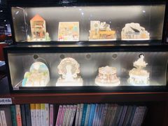-新华书店(印象城店)