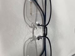 -豪门视光·星趣控·蔡司依视路眼镜代理商(中央大街店)