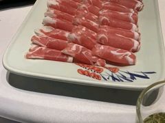 -泓炙颐凤鲜海鲜火锅料理(桐乡店)