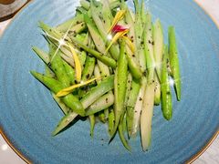 松露酱炒鲜芦笋-鹿港小镇(霄云店)