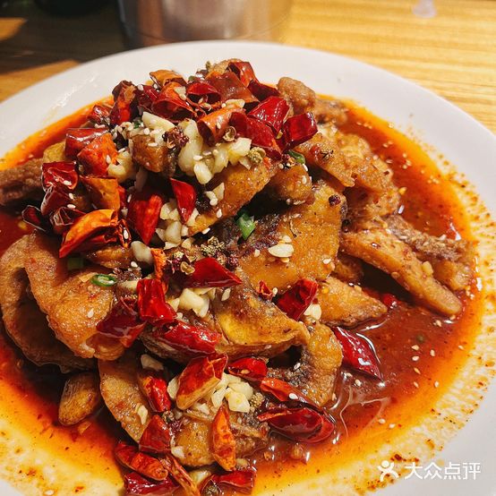 红灯笼川菜馆(伏牛路店)