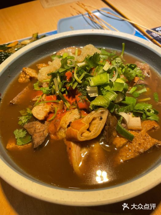 肠王卤煮(西单食宝街店)至尊肠头卤煮图片
