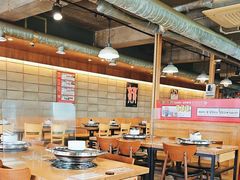 -江南猪肉商会无限续吃(弘大店)