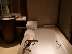 -西双版纳融创皇冠假日度假酒店