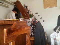android_upload_pic-海边的猫和咖啡馆