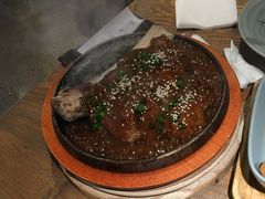 招牌田园火焰牛肋骨-蜜桃餐厅·伴山(湖滨商业街店)