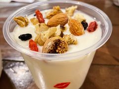 西域春酸奶-小尕子新疆菜(百货大楼店)