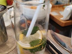 -东方红海鲜百汇(国际大厦店)