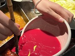 -三出山火锅(南京万象天地店)