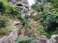 -天门沟九州驿站树上汤泉