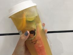 超级水果绿妍-喜茶(上海正大广场店)